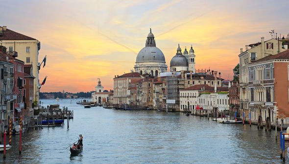 Venice- tourists.